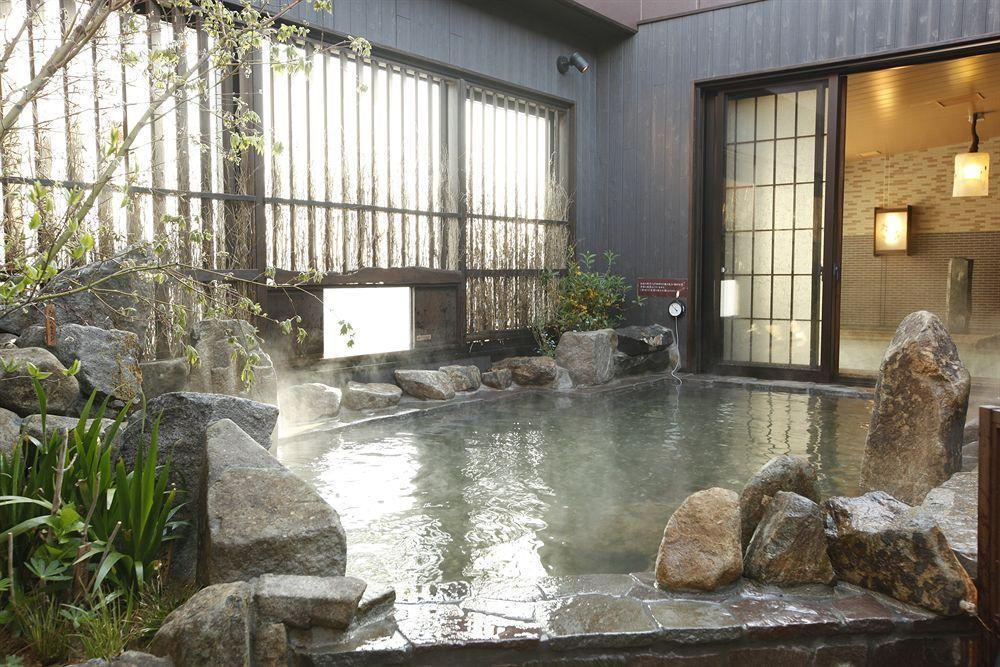 Dormy Inn Himeji Natural Hot Spring Extérieur photo